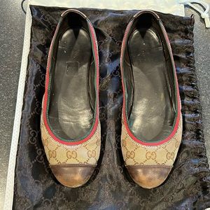 Gucci flats size 9.5